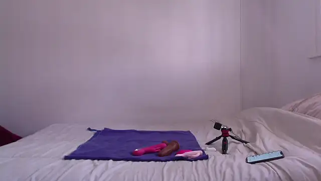 RenataWet online show from 09/17/25, 01:02