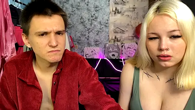 Snapshot of Mia_Sakuraa chatting on 10/02/25, 03:35 Mia Sakuraa online show from 10/02/25, 03:35