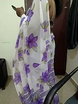 Anu Reddy 10 online show from 09/11/25, 04:51