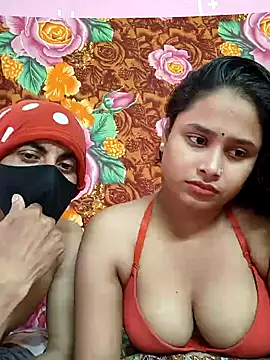 Seducing couple online show from 12/20/25, 10:55