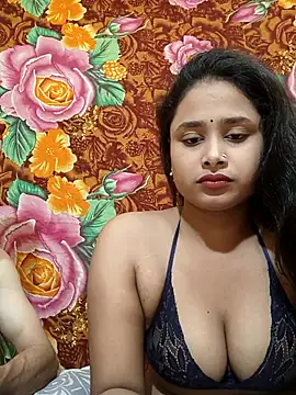 Seducing couple online show from 03/18/26, 05:05