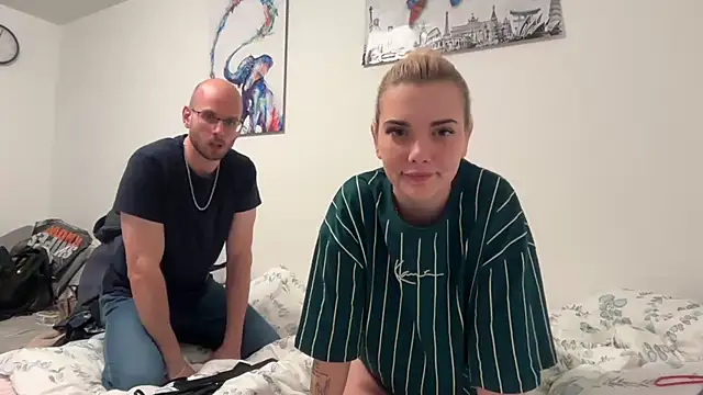 Foxy Bite online show from 11/05/25, 09:04