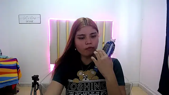 Snapshot of keilicita_tonny_18 chatting on 09/20/25, 05:47 keilicita tonny 18 online show from 09/20/25, 05:47