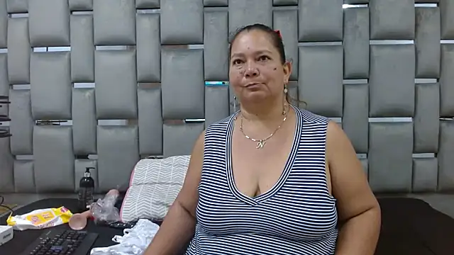 loly47 online show from 09/22/25, 03:25