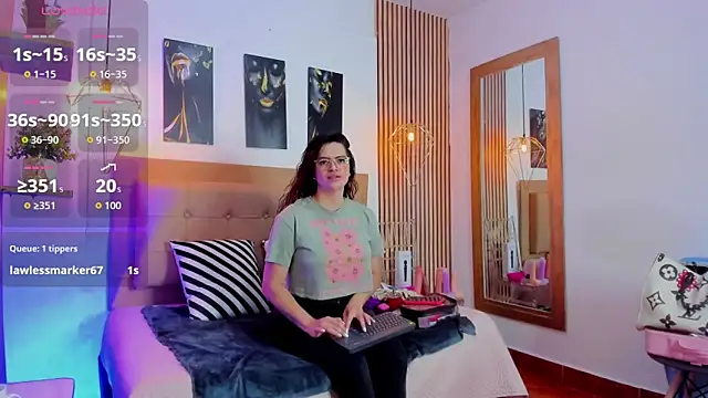  samanthaa foxx online show from 10/08/25, 10:57