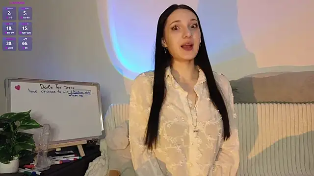 Snapshot of OdelynBagge chatting on 11/30/25, 05:39 OdelynBagge online show from 11/30/25, 05:39