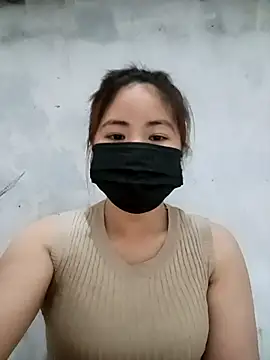 Snapshot of sia_143 chatting on 10/12/25, 09:19 sia 143 online show from 10/12/25, 09:19