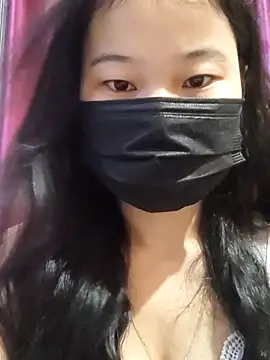 Snapshot of sia_143 chatting on 11/16/25, 06:41 sia 143 online show from 11/16/25, 06:41