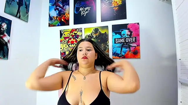 Snapshot of sweet_hanna27 chatting on 11/14/25, 12:09 sweet hanna27 online show from 11/14/25, 12:09