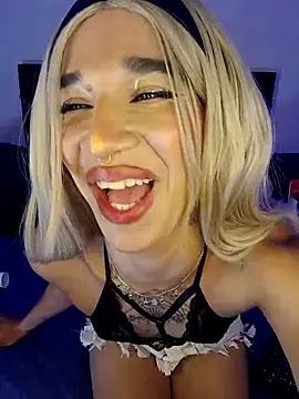 Snapshot of terra_sunligth chatting on 09/24/25, 06:28 terra sunligth online show from 09/24/25, 06:28