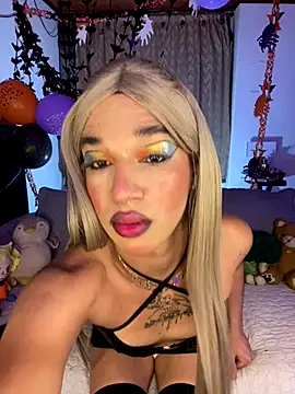 Snapshot of terra_sunligth chatting on 10/18/25, 02:25 terra sunligth online show from 10/18/25, 02:25