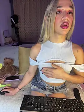 Snapshot of terra_sunligth chatting on 10/22/25, 10:09 terra sunligth online show from 10/22/25, 10:09