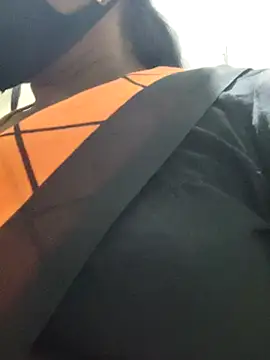 Snapshot of papukurty chatting on 09/13/25, 02:28 papukurty online show from 09/13/25, 02:28