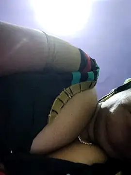 Snapshot of papukurty chatting on 11/23/25, 11:15 papukurty online show from 11/23/25, 11:15