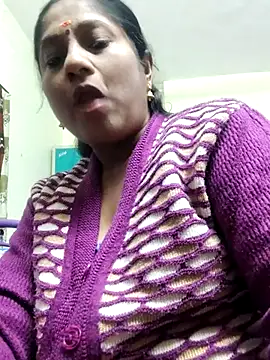 Snapshot of papukurty chatting on 11/29/25, 04:21 papukurty online show from 11/29/25, 04:21