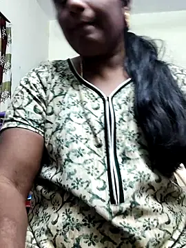 Snapshot of papukurty chatting on 02/25/26, 02:05 papukurty online show from 02/25/26, 02:05