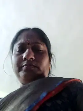Snapshot of papukurty chatting on 03/01/26, 11:56 papukurty online show from 03/01/26, 11:56