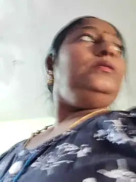 Snapshot of papukurty chatting on 04/06/26, 04:46 papukurty online show from 04/06/26, 04:46