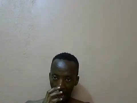 Snapshot of shadez94 chatting on 10/05/25, 07:28 shadez94 online show from 10/05/25, 07:28