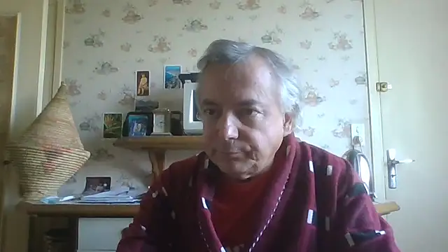 Snapshot of gegevincent chatting on 10/02/25, 01:40 gegevincent online show from 10/02/25, 01:40