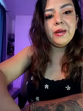 Abbyjoness21 online show from 09/27/25, 07:52