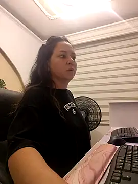 Abbyjoness21 online show from 11/17/25, 09:42