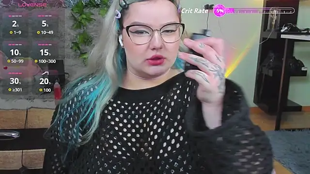  CandyM1lky  online show from 11/10/25, 07:29