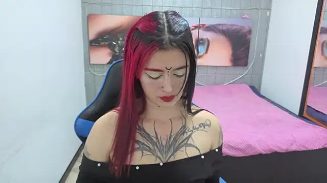  lucia 21 online show from 09/22/25, 08:33