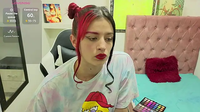  lucia 21 online show from 10/09/25, 11:03