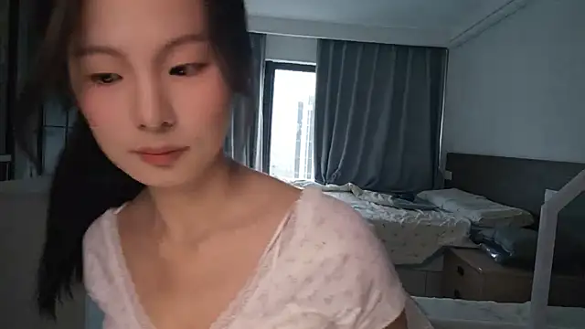 xiao-qinju online show from 04/15/26, 03:24