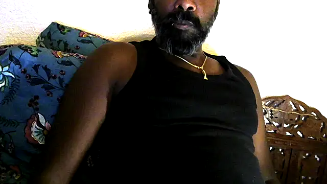 Snapshot of frenchblackc31 chatting on 01/12/26, 09:53 frenchblackc31 online show from 01/12/26, 09:53