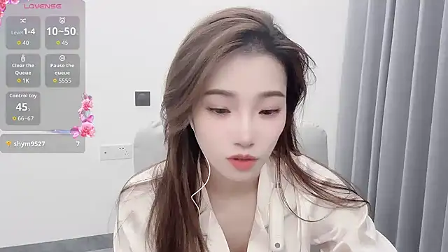 yuyu 77 online show from 10/21/25, 02:40
