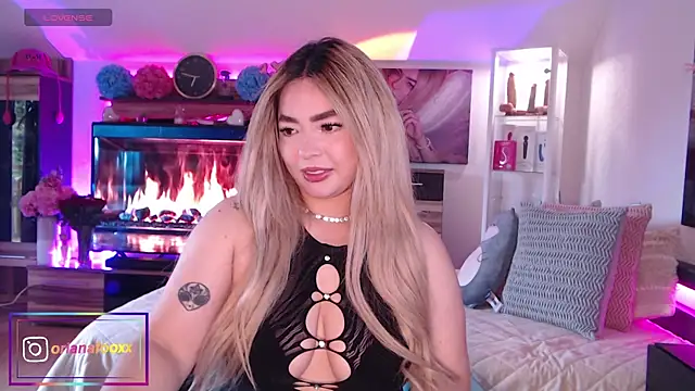 OriannaFox online show from 05/17/26, 05:20