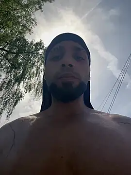 1Richrichard1 online show from 05/23/26, 11:14