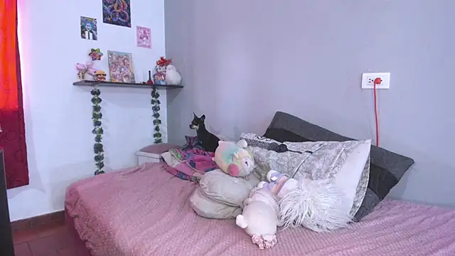 Emmantho online show from 10/01/25, 05:08