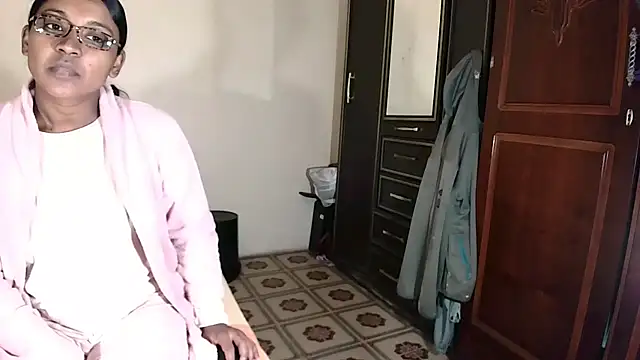 indiansweetflava online show from 07/28/26, 05:58