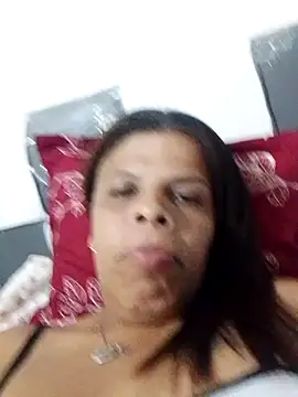 Snapshot of Esperanza_13 chatting on 05/12/26, 01:03 Esperanza 13 online show from 05/12/26, 01:03