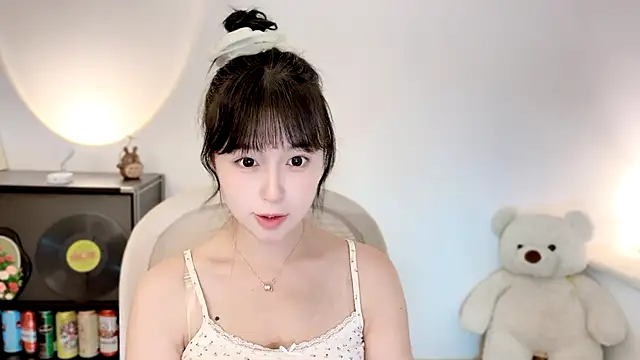 Onechestnut online show from 07/28/26, 03:21