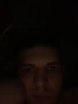 Snapshot of macho1347 chatting on 12/05/25, 06:33 macho1347 online show from 12/05/25, 06:33