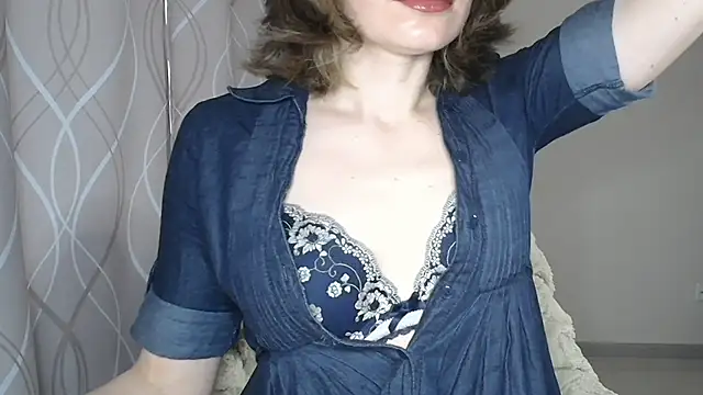 Snapshot of miss__Sophie chatting on 03/27/26, 06:08 miss Sophie online show from 03/27/26, 06:08