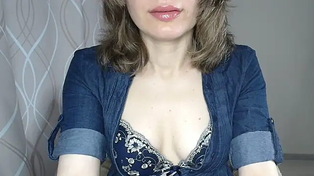 Snapshot of miss__Sophie chatting on 07/07/26, 06:47 miss Sophie online show from 07/07/26, 06:47