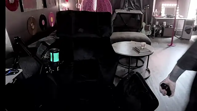 bambitatted online show from 07/28/26, 08:52