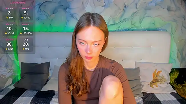 Snapshot of LolaMeddisson chatting on 10/09/25, 10:08 LolaMeddisson online show from 10/09/25, 10:08