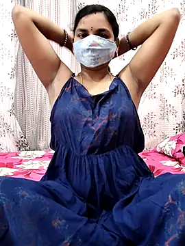 Snapshot of Lalitha-1995 chatting on 09/09/25, 06:24 Lalitha-1995 online show from 09/09/25, 06:24