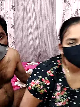 Snapshot of Lalitha-1995 chatting on 11/03/25, 06:14 Lalitha-1995 online show from 11/03/25, 06:14