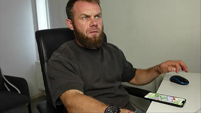 Stewart Barnz online show from 10/06/25, 10:45