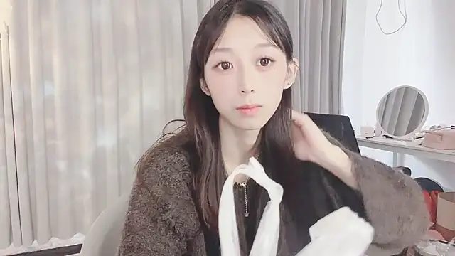 jiangjiang caicai online show from 11/07/25, 03:39