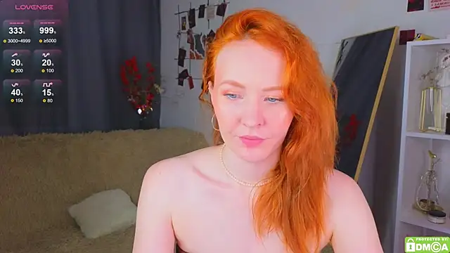 JoyceJones online show from 09/17/25, 07:04