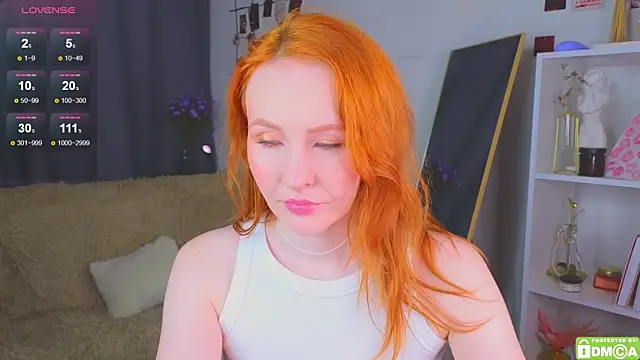 JoyceJones online show from 09/29/25, 07:19