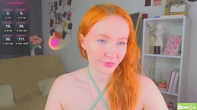 JoyceJones online show from 10/08/25, 07:11